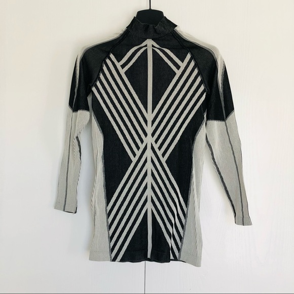 Olympics Swedish team Compression top by H&M - Picture 5 of 14